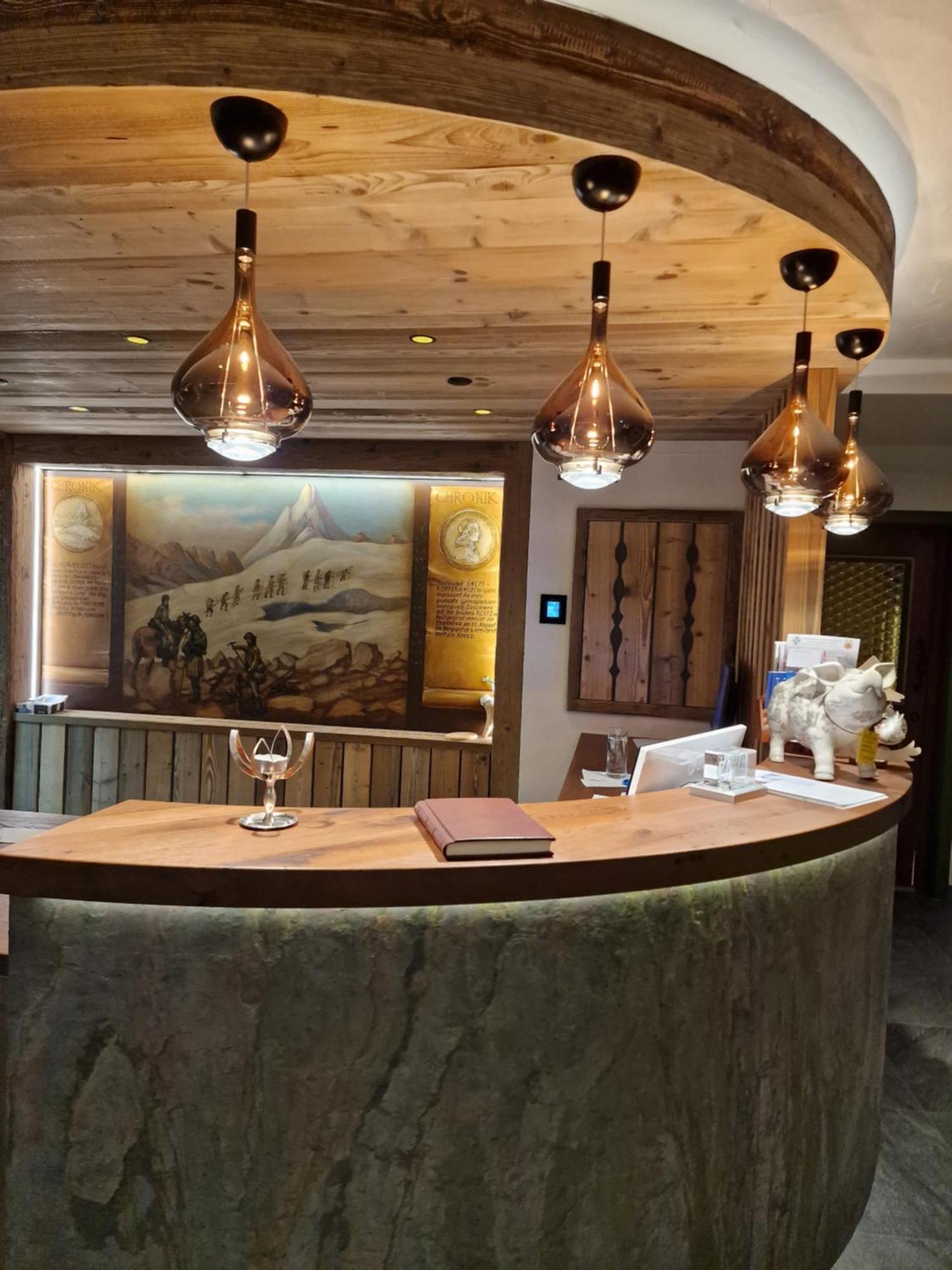 Hotel Kaerntnerhof Heiligenblut Bagian luar foto