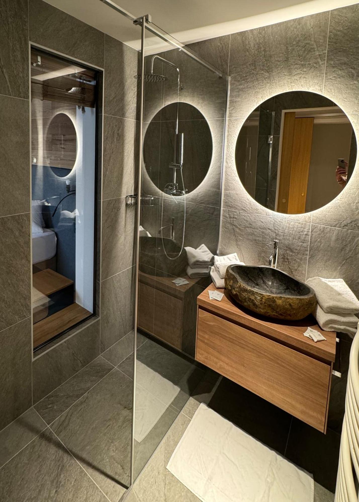 Hotel Kaerntnerhof Heiligenblut Bagian luar foto