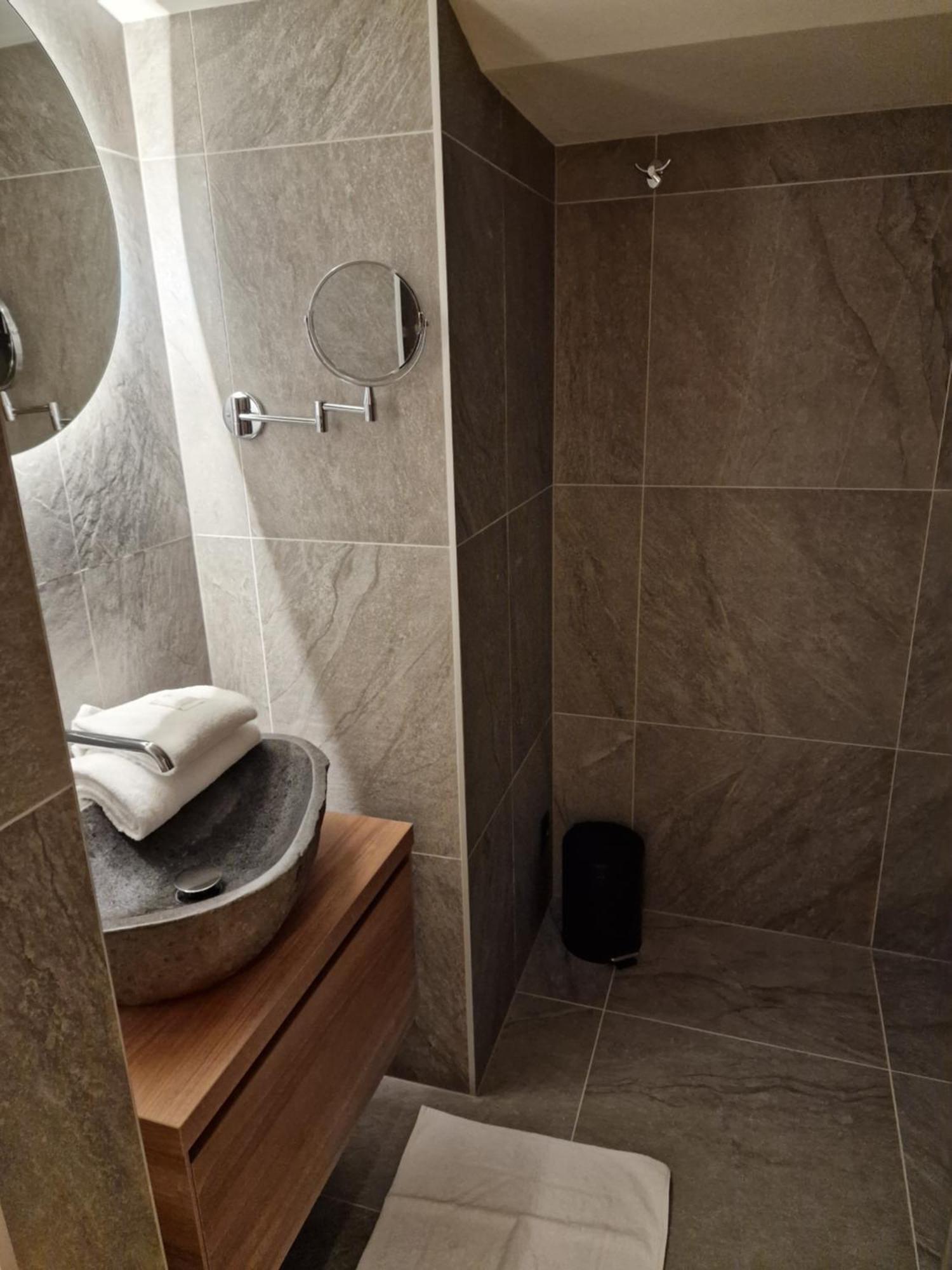 Hotel Kaerntnerhof Heiligenblut Bagian luar foto